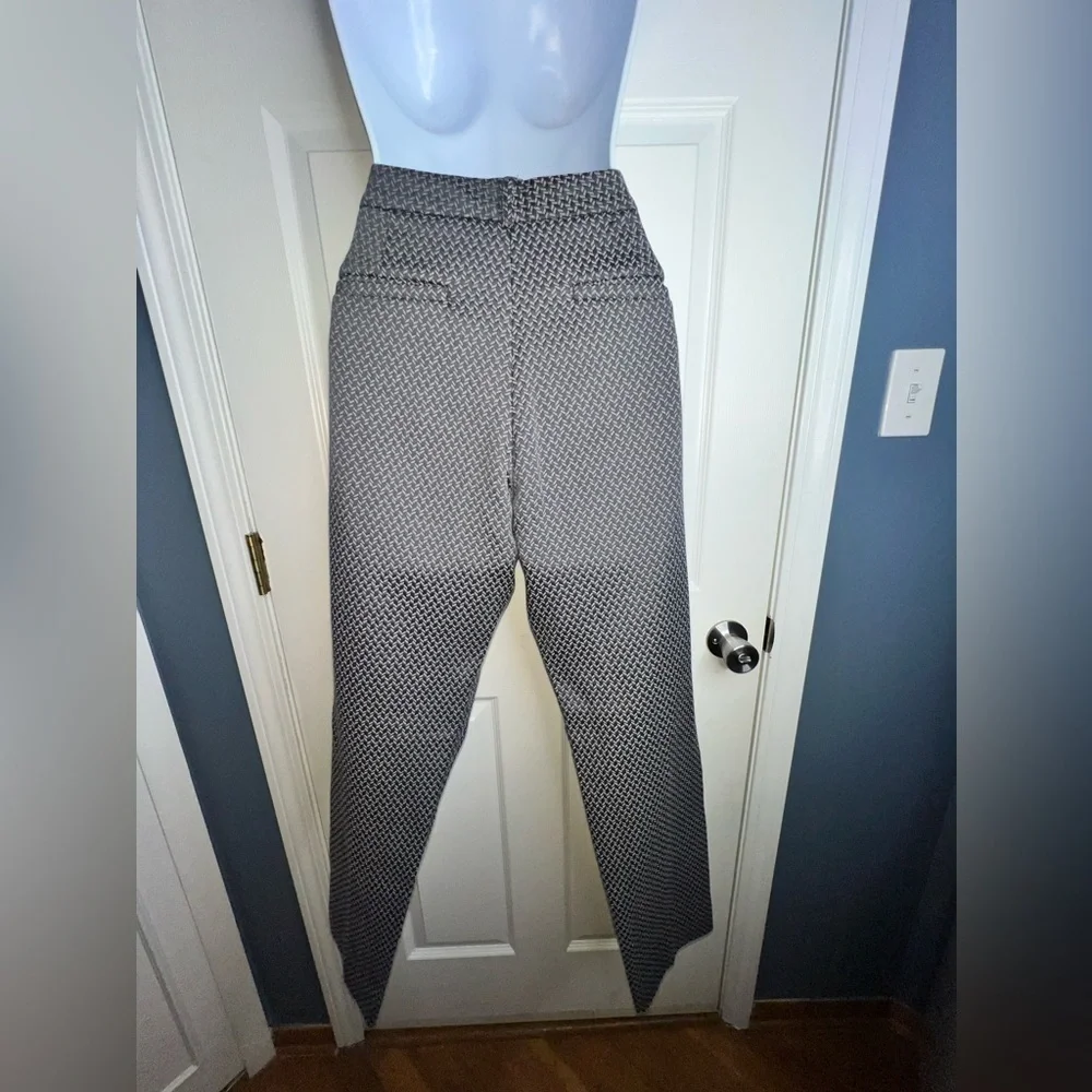 Banana Republic Sloan Fit Size 8 Gray Geometric Slim Leg Trouser Dress Pants M